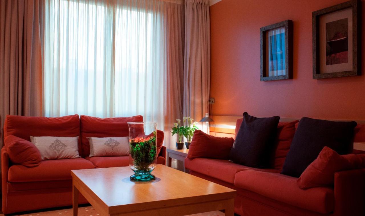 Hotel Torresport Torrelavega Exterior photo