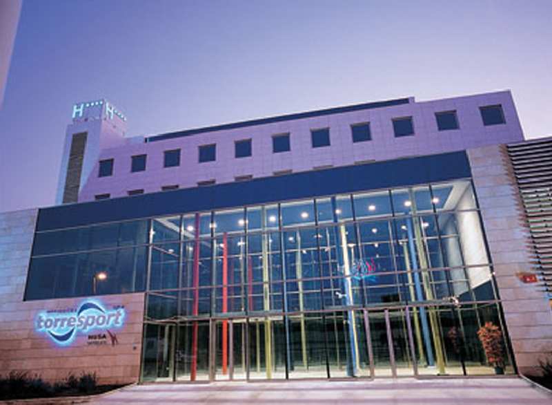 Hotel Torresport Torrelavega Exterior photo